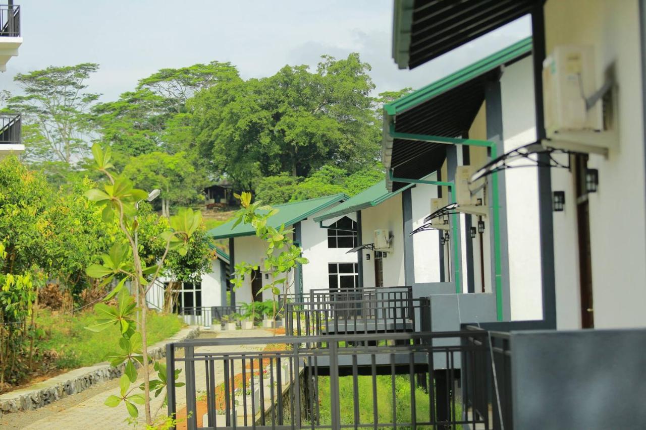Nawalakanda Holiday Resort Elpitiya  Exterior photo
